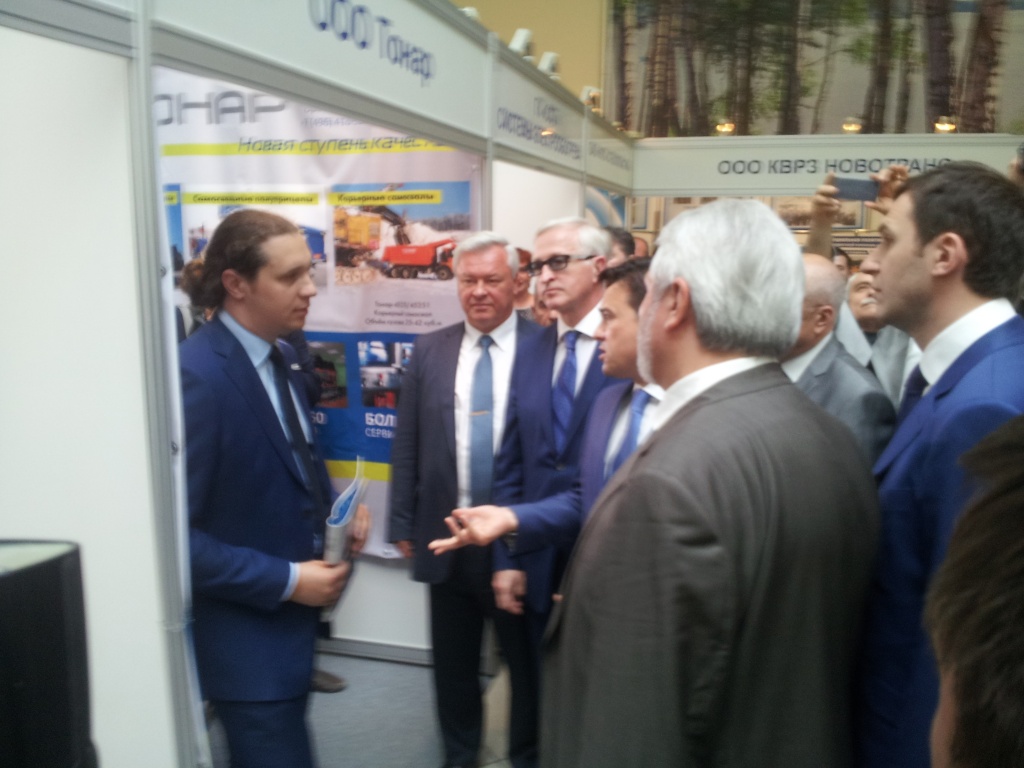 Тонар на Форуме предпринимательского сообщества Подмосковья 2.jpg Тонар на Форуме предпринимательского сообщества Подмосковья 2.jpg
